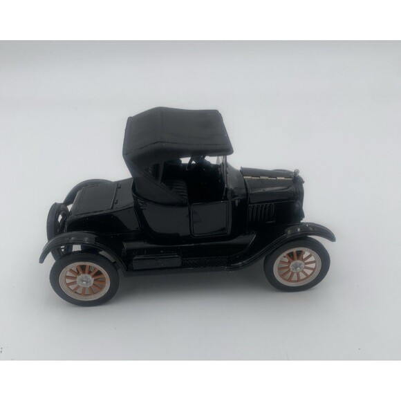 NATIONAL MOTOR MUSEUM MINT 1925 Ford Model T coupe 1:32 scale model - Picture 3 of 9